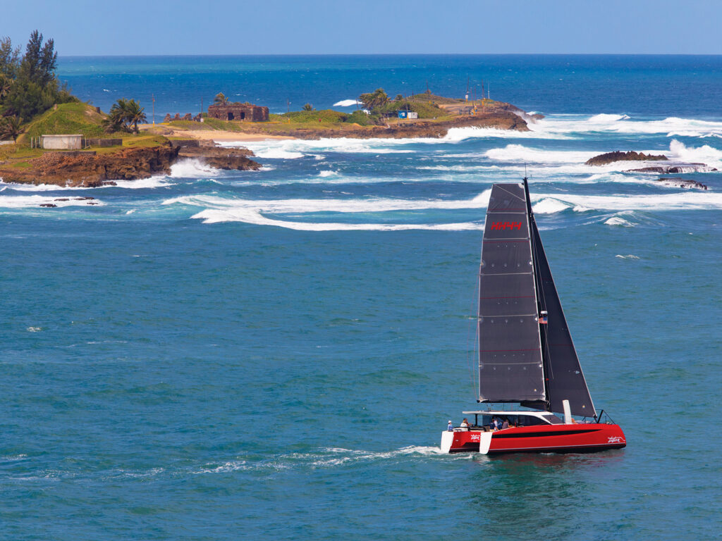 HH44-SC catamaran