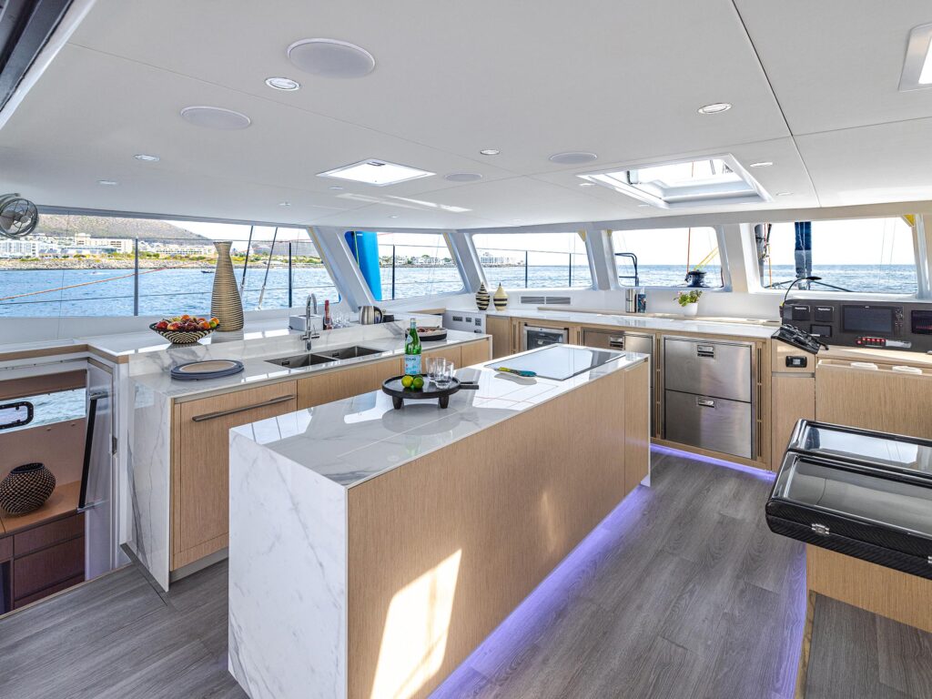 Balance 580 galley